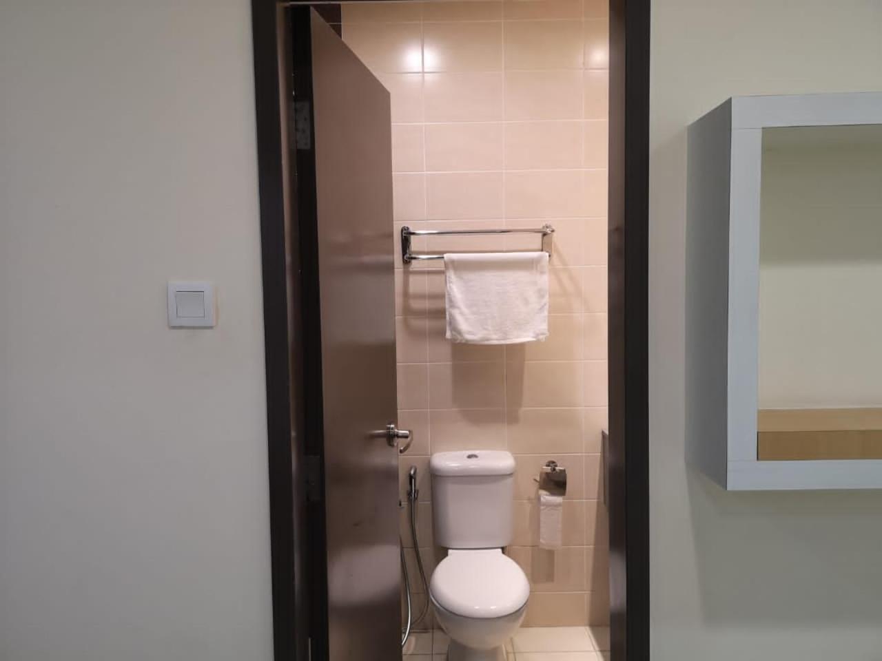 Shaftesbury Residences Cyberjaya Studio Suites Free Parking ภายนอก รูปภาพ